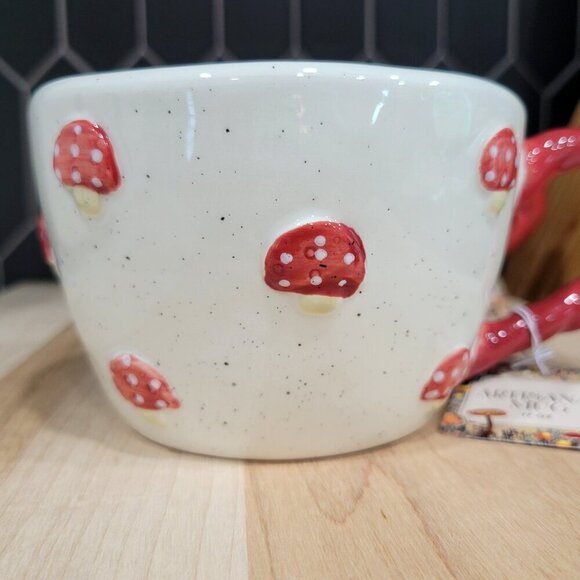 NWT Set Of 2 Mushroom Coffee Mugs Red & White Pottery Coffee Cups Toadstool - Picture 7 of 13